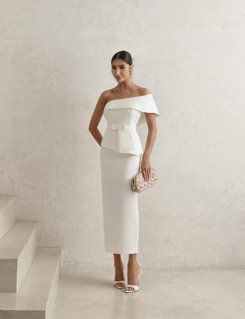 Vestido Midi Alfaiataria com Cinto Barcelona