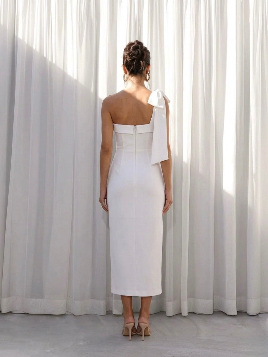 Vestido Mídi Alfaiataria com Laço no ombro Serena