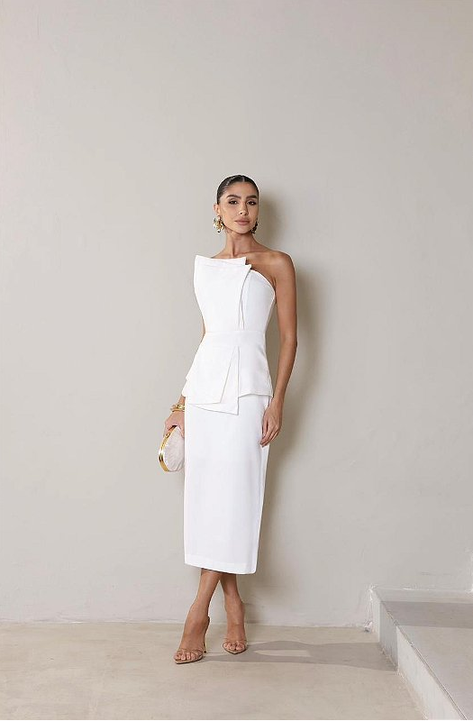 Vestido Midi tomara que caia Alfaiataria Mônaco