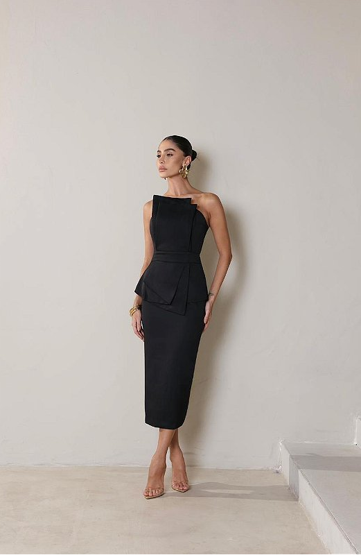 Vestido Midi tomara que caia Alfaiataria Mônaco